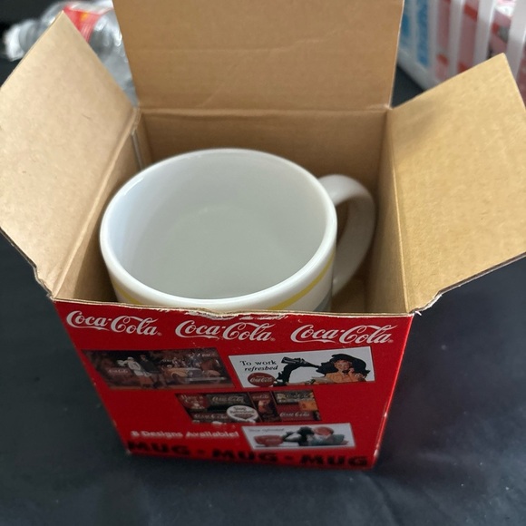 Coca Cola "Work Refreshed" Mug Collectible 1996 Vintage Rare - Picture 6 of 12